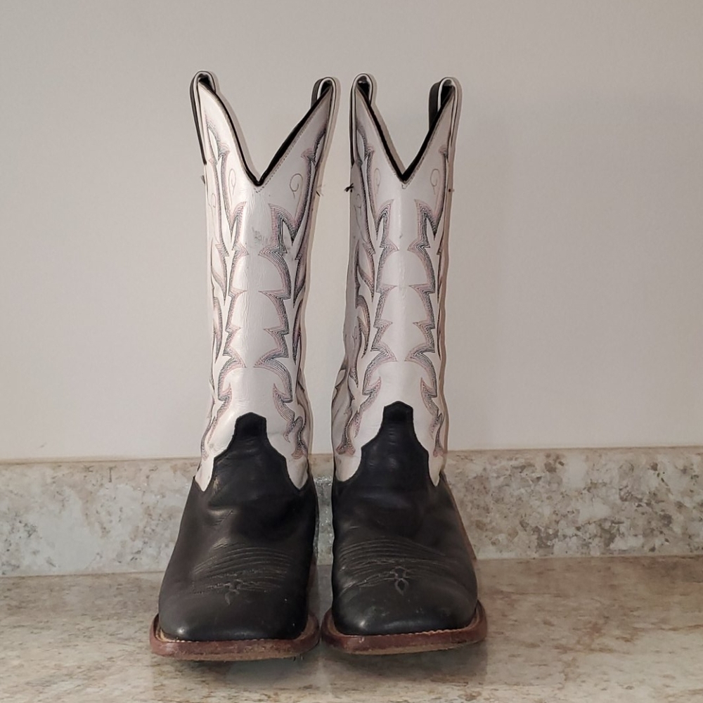 Justin black and white cowgirl boots